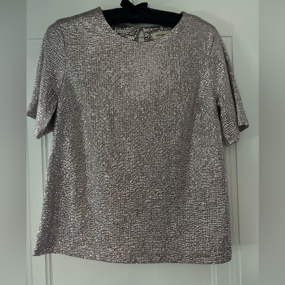 Silver top size M